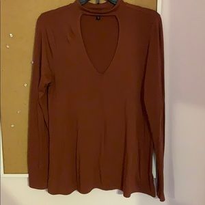 Express medium burnt org/maroon top!